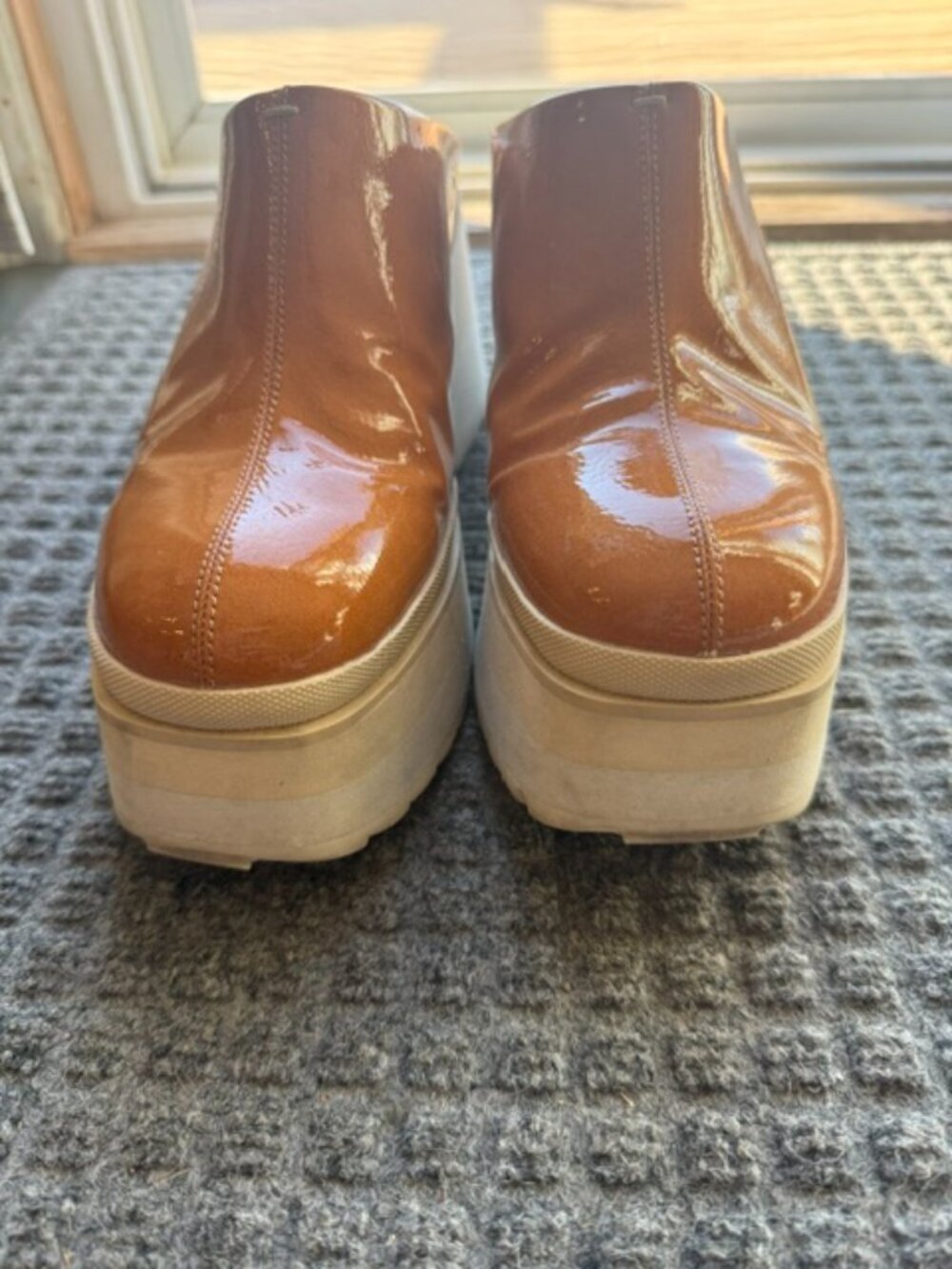 Naked Feet Coach Platform Wedge Clogs Womens 7 Hazel Brown High Gloss Leather
